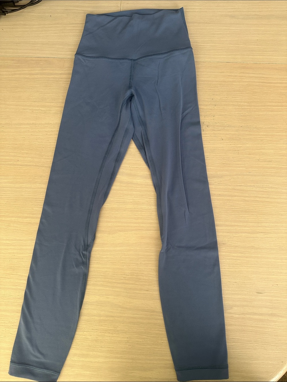 lululemon “Old” Align Pants Blue 7/8 sz 2